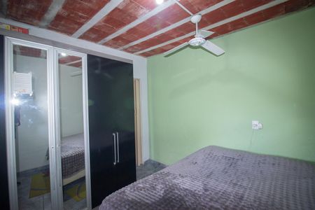 Quarto 1 de casa para alugar com 2 quartos, 70m² em Quintas do Jacubá, Contagem