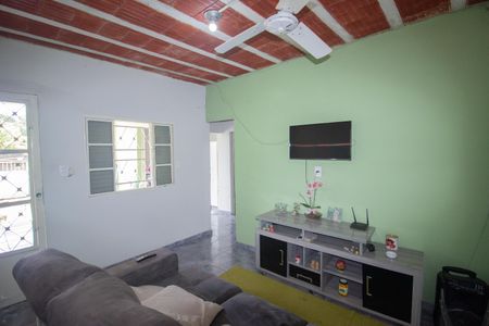 Sala de casa para alugar com 2 quartos, 70m² em Quintas do Jacubá, Contagem