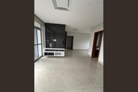 Casa à venda com 3 quartos, 98m² em Indaiá, Belo Horizonte