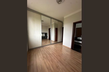 Casa à venda com 3 quartos, 98m² em Indaiá, Belo Horizonte