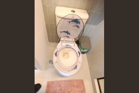 Banheiro de kitnet/studio para alugar com 1 quarto, 24m² em Pinheiros, São Paulo