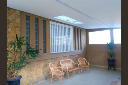 Casa à venda com 4 quartos, 280m² em Jardim São Paulo, São Paulo