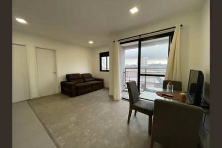 Sala/Cozinha de apartamento para alugar com 1 quarto, 37m² em Vila Sonia, São Paulo