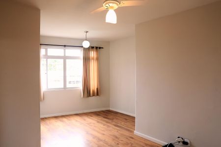 Sala de apartamento à venda com 2 quartos, 83m² em Cachoeirinha, Belo Horizonte