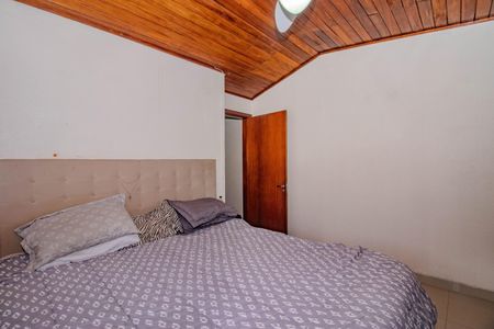 Quarto 2 de casa de condomínio à venda com 2 quartos, 97m² em Morro Santana, Porto Alegre