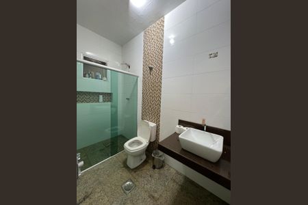 Casa para alugar com 3 quartos, 300m² em Sagrada Família, Belo Horizonte