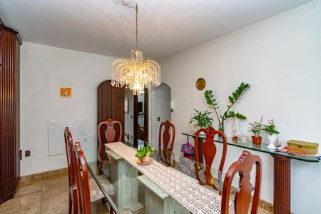 Sala 2 de casa para alugar com 6 quartos, 480m² em Alto Caiçaras, Belo Horizonte