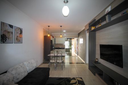 Casa para alugar com 3 quartos, 130m² em Jardim Santa Catarina, Sorocaba