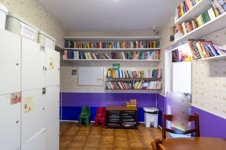 Sala 2 de casa para alugar com 6 quartos, 500m² em Jardim Orly, São Paulo