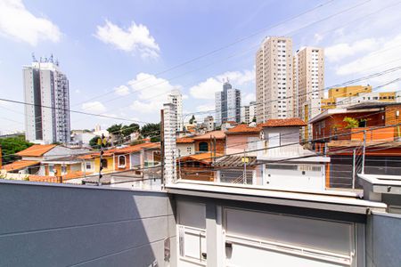 Vista de casa à venda com 3 quartos, 260m² em São Domingos, São Paulo