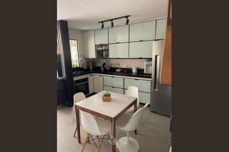 Cozinha de kitnet/studio para alugar com 1 quarto, 35m² em Santana, São Paulo