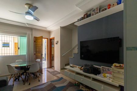 Sala de casa de condomínio à venda com 2 quartos, 75m² em Penha de França, São Paulo