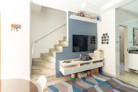 Sala de casa de condomínio à venda com 2 quartos, 75m² em Penha de França, São Paulo