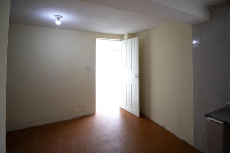 Sala/Cozinha de casa para alugar com 1 quarto, 50m² em Jardim Catanduva, São Paulo