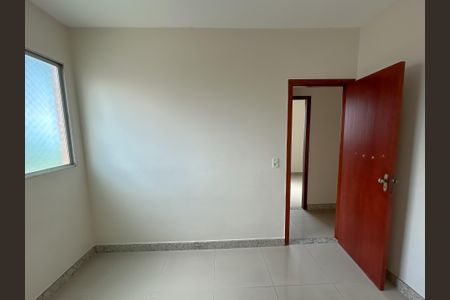 Apartamento à venda com 3 quartos, 60m² em Santa Monica, Belo Horizonte