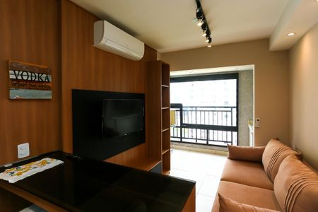 Sala de apartamento para alugar com 2 quartos, 40m² em Cidade Jardim, São Paulo