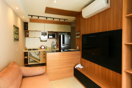 Sala de apartamento para alugar com 2 quartos, 40m² em Cidade Jardim, São Paulo