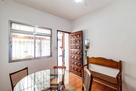 Sala de casa à venda com 3 quartos, 100m² em Conjunto Residencial Butanta, São Paulo