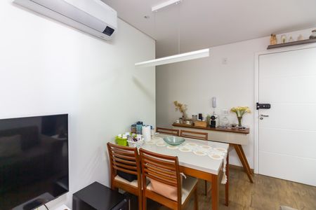 Sala de apartamento para alugar com 2 quartos, 49m² em Presidente Altino, Osasco