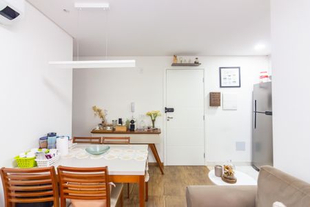 Sala de apartamento para alugar com 2 quartos, 49m² em Presidente Altino, Osasco