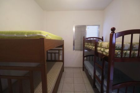 Quarto de apartamento para alugar com 2 quartos, 92m² em Jardim Centenario, Guarujá