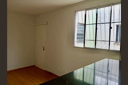 Sala de apartamento à venda com 2 quartos, 44m² em Camargos, Belo Horizonte