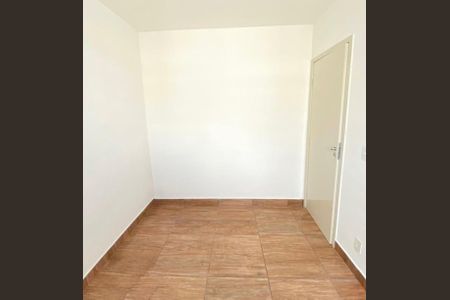 Quarto de apartamento à venda com 2 quartos, 44m² em Camargos, Belo Horizonte