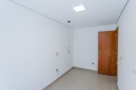 Quarto 1 de apartamento para alugar com 2 quartos, 60m² em Parque Maria Domitila, São Paulo