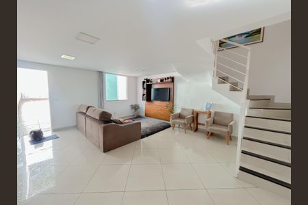 Casa à venda com 3 quartos, 186m² em Juliana, Belo Horizonte