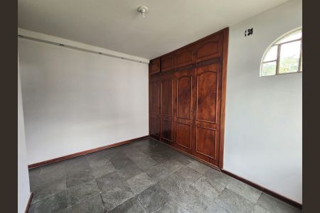 Quarto de apartamento para alugar com 3 quartos, 130m² em Centro, Betim