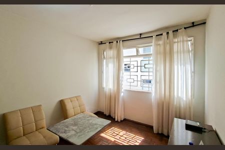 Sala de apartamento para alugar com 3 quartos, 120m² em Cidade Nova, Belo Horizonte