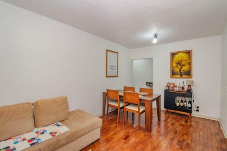 Sala de apartamento para alugar com 2 quartos, 74m² em Bom Jesus, Porto Alegre