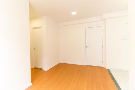 Sala de apartamento para alugar com 2 quartos, 42m² em Jardim Brasilia, São Paulo