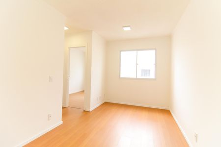 Sala de apartamento para alugar com 2 quartos, 42m² em Jardim Brasilia, São Paulo