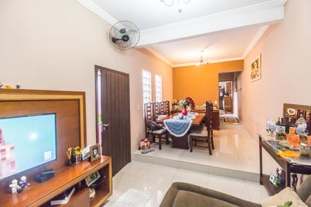 Sala de casa à venda com 3 quartos, 125m² em Jardim dos Camargos, Barueri