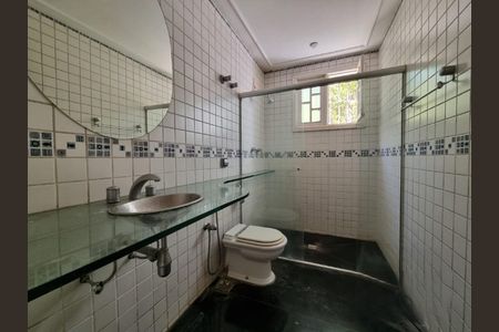 Casa à venda com 6 quartos, 665m² em Estoril, Belo Horizonte