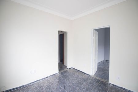 Sala de casa para alugar com 2 quartos, 100m² em Centro, São Gonçalo