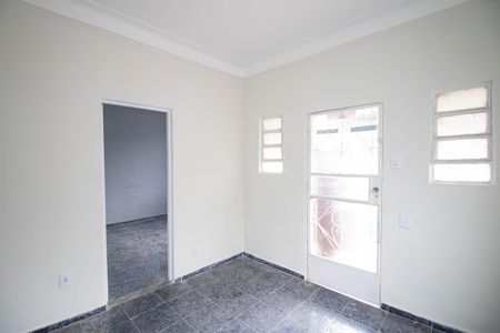 Sala de casa para alugar com 2 quartos, 100m² em Centro, São Gonçalo
