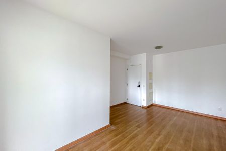 Sala de apartamento para alugar com 2 quartos, 78m² em Jardim Analia Franco, São Paulo