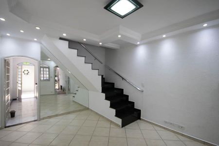 Sala de casa para alugar com 2 quartos, 180m² em Vila Maria Baixa, São Paulo