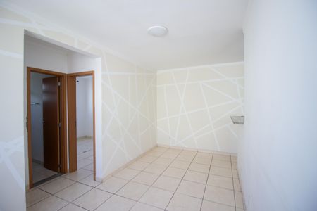 Sala de apartamento para alugar com 2 quartos, 60m² em Cabral, Contagem