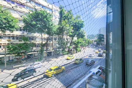 Vista de apartamento para alugar com 3 quartos, 176m² em Laranjeiras, Rio de Janeiro