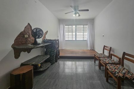 Sala de apartamento para alugar com 2 quartos, 55m² em Jardim Vitoria, Guarujá