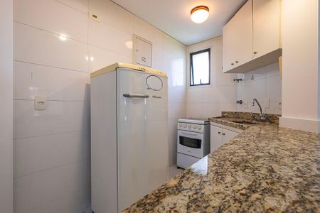 Sala/Cozinha de apartamento para alugar com 1 quarto, 45m² em Jardim Paulistano, São Paulo