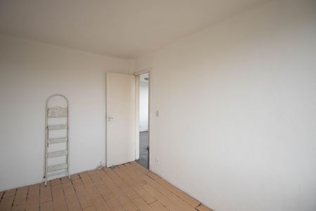 Quarto 2 de apartamento para alugar com 2 quartos, 45m² em Colubandê, São Gonçalo