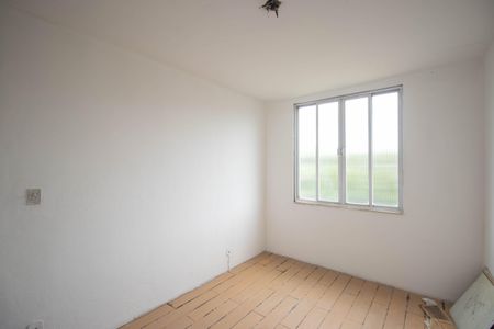 Quarto 2 de apartamento para alugar com 2 quartos, 45m² em Colubandê, São Gonçalo