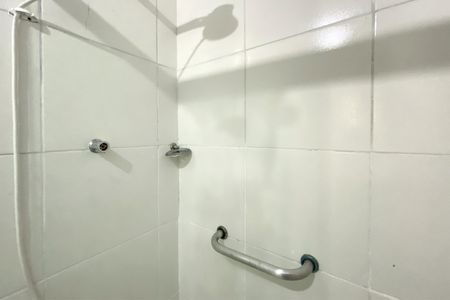 Banheiro de kitnet/studio à venda com 1 quarto, 50m² em São Paulo, Belo Horizonte