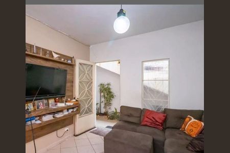 Sala de casa à venda com 13 quartos, 275m² em Horto Florestal, Belo Horizonte