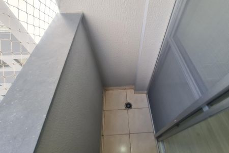 Varanda de apartamento à venda com 2 quartos, 53m² em Vila Augusta, Guarulhos