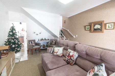 Sala de casa à venda com 3 quartos, 200m² em Vila Romero, São Paulo